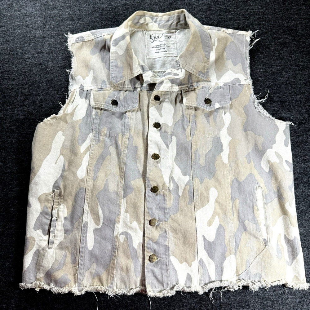 Kyla Seo Vest Medium Floral Embroidered Camouflage Cotton Distressed Hem Boho